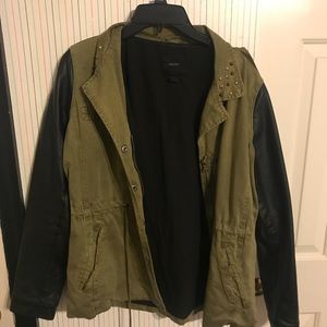 FOREVER 21 COTTON/LEATHER JACKET